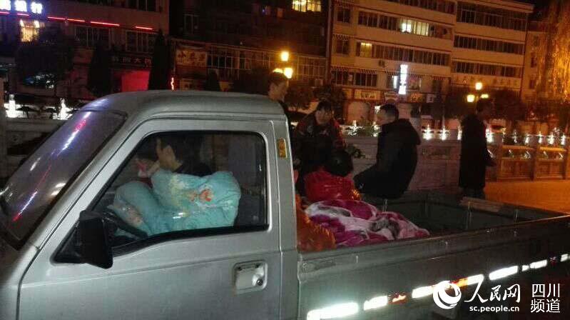 112523r19Ĵh30.2|101.7ȣٰl5.8hһЩë̺ڽϱܞ z