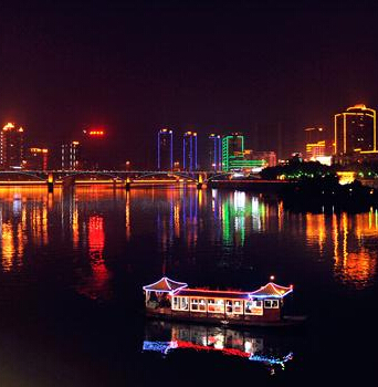 第四站：內江內江通過全面貨幣化安置，最大限度地實現棚改居民“出棚即可進樓”的愿望。