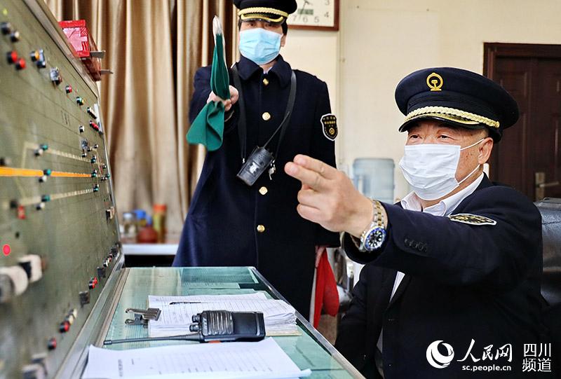 202022ϲ܇վˆTJۿָںƶԳֽӰl܇˜ʻIƽ z