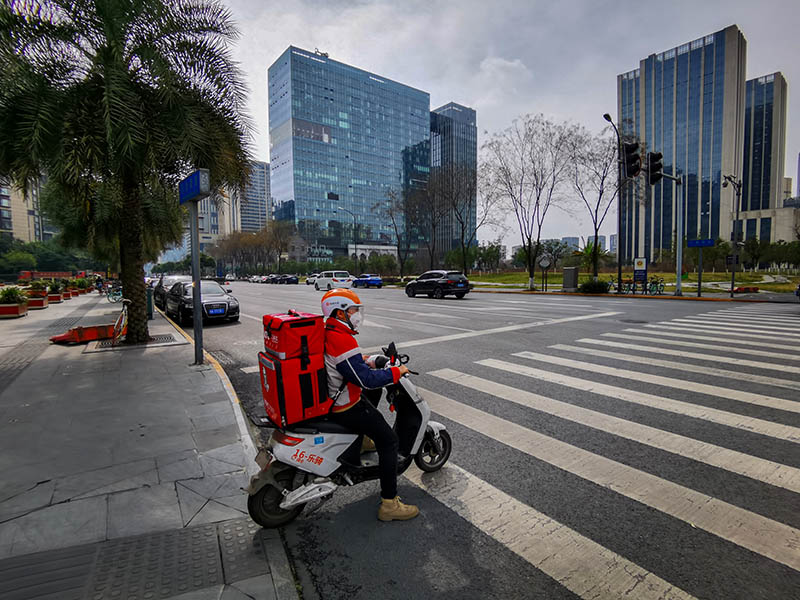 2020221ɶи^ǴϵĿfСA z