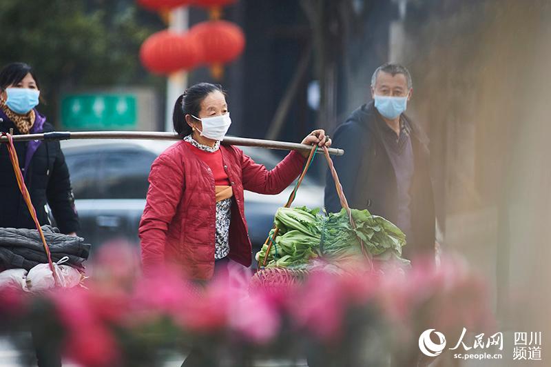 2020221ͳǻLȥrQЈN۵һDŮ~ z