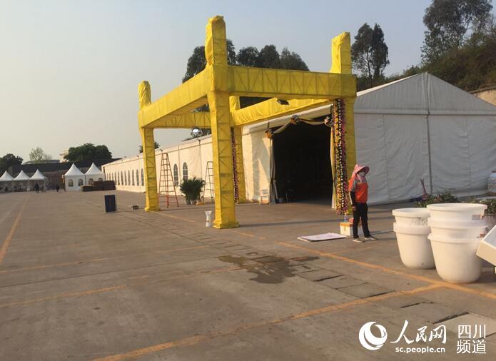 ɭֻyӢ`ȫꮅĿǰMβAǰMz