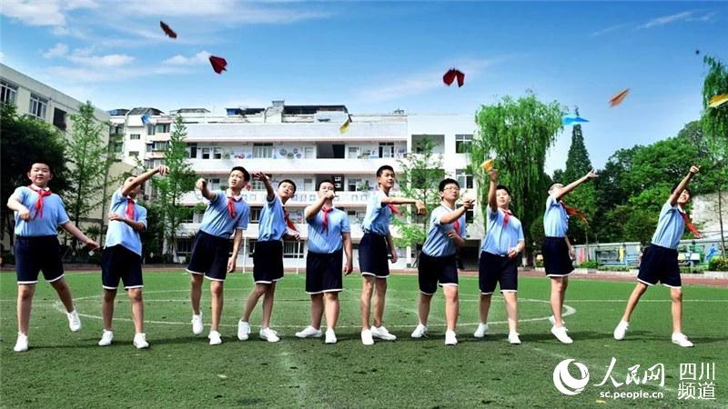 ȪA^_ӏrСWʩҊ ȪֹD