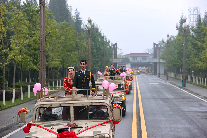 20˳F׻܇ȥYF܊77F܊ĳؑùD