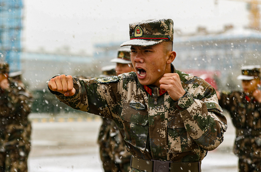 ٱѩMиӖ侯ĴꠙCӵ֧꠹D