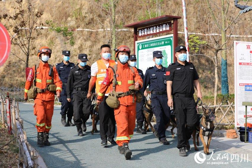 ԮˆT͹ˆTc^ψ֔z