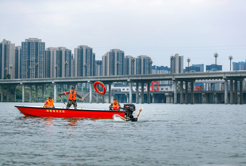 ģMˮϾԮ侯Ĵϳ֧꠹D