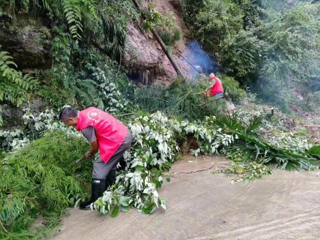 救援現場。四川省應急管理廳供圖