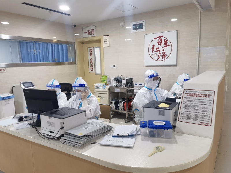 臨床醫學檢驗中心。成都市第二人民醫院供圖