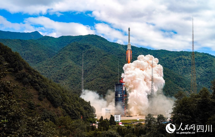 被譽為“北斗母港”的西昌衛星中心，位于位冕寧縣澤遠鎮。胡小平攝