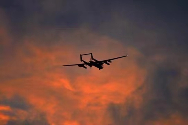 應急無人機正在執行通信保障任務。四川省應急管理廳供圖