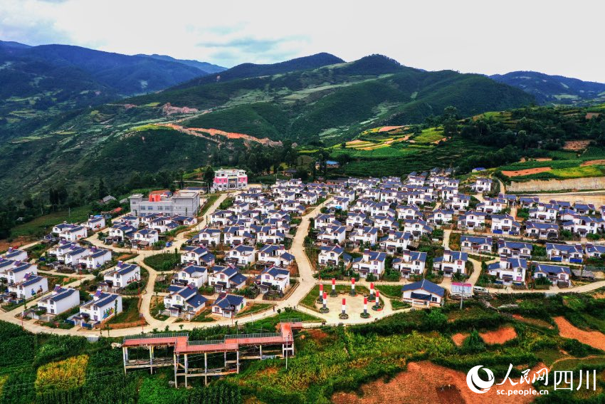 圖為灑庫鄉處火千村新貌。阿牛史日攝