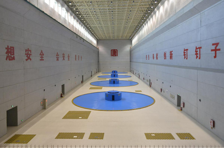 大唐亭子口水利樞紐發電機組。蒼溪縣融媒體中心供圖