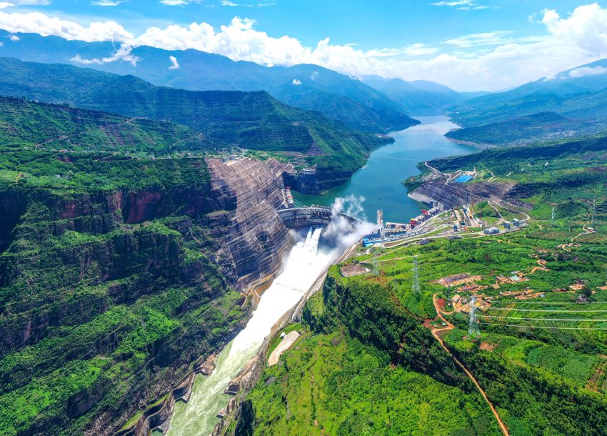 寧南是世界第二大水電站—白鶴灘水電站所在地。樂梅攝