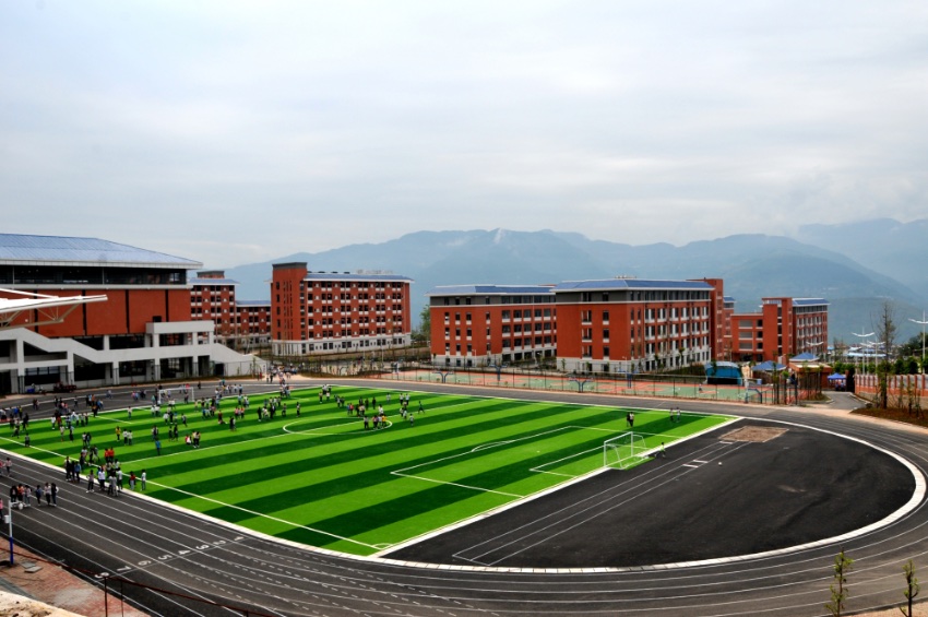 寧南教育質量優良，高考升學率連續9年在涼山名列前茅。寧南縣委宣傳部供圖