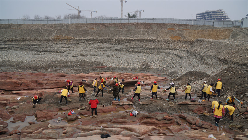 考古發掘現場。四川省文物考古研究院供圖