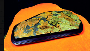 攀枝花市仁和區博物館（苴卻硯博物館）推薦的苴卻硯系列：因獨特的材質和工藝屬四川具有獨占性的產品，具有較高知名度。