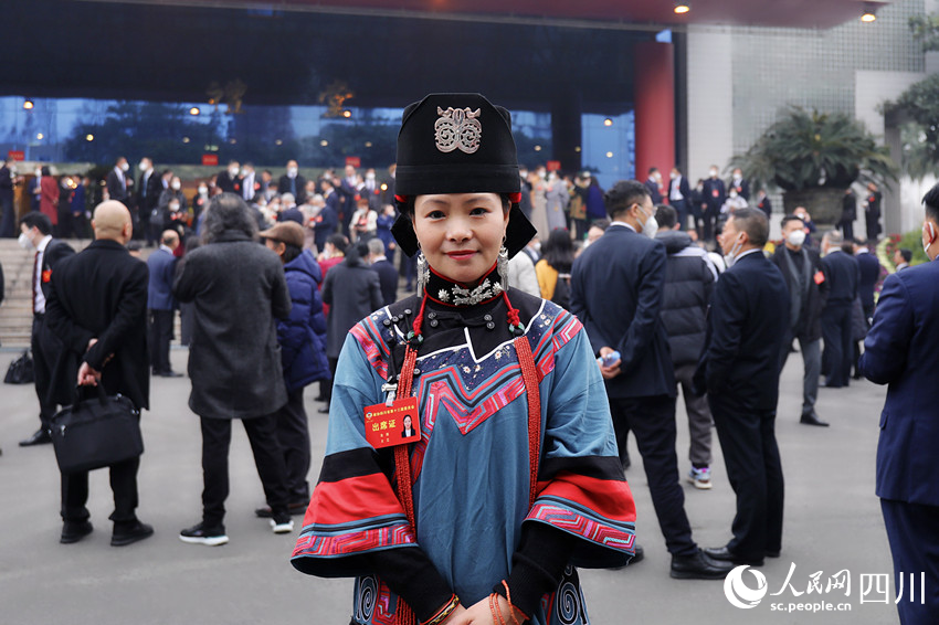 十三屆四川省政協委員金漫。人民網 趙祖樂攝