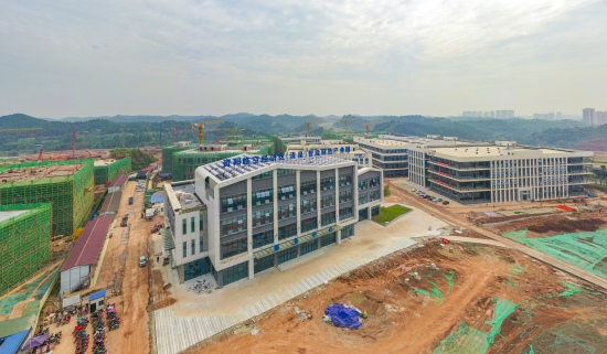 正在建設中的資陽臨空經濟區。資陽市委宣傳部供圖