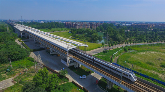 成都至都江堰客運專線。中鐵八局供圖