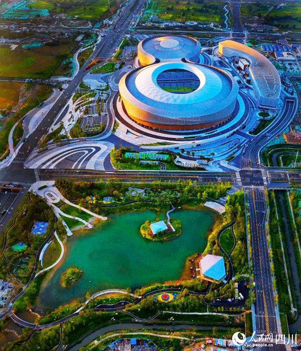 鳳凰山體育公園。張勇攝