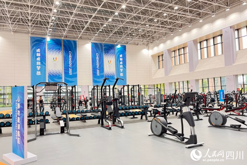 大運村健身區。人民網 朱虹攝
