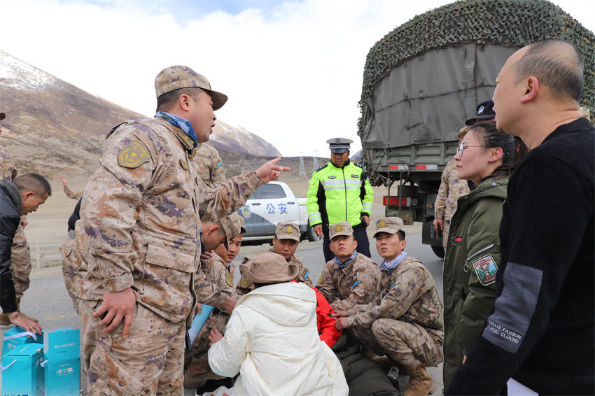救援現場。簡澤林供圖