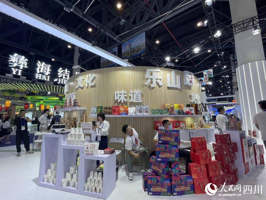 第十九屆中國西部國際博覽會展會現場。實習生 羅怡滋攝