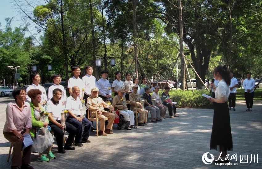 圖為祭奠活動現場。何香怡攝