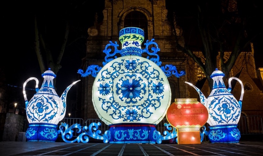 自貢彩燈燈組。自貢市委宣傳部供圖