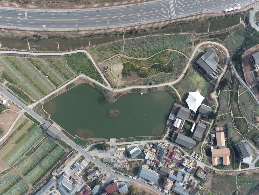 簡陽石鐘鎮幸福美好前鋒村航拍圖。簡陽石鐘鎮人民政府供圖