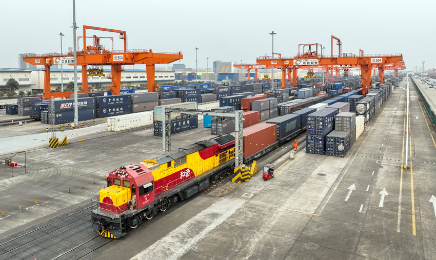 成都國際班列中越（成都-越南）冷鏈班列首發。青白江區委宣傳部供圖