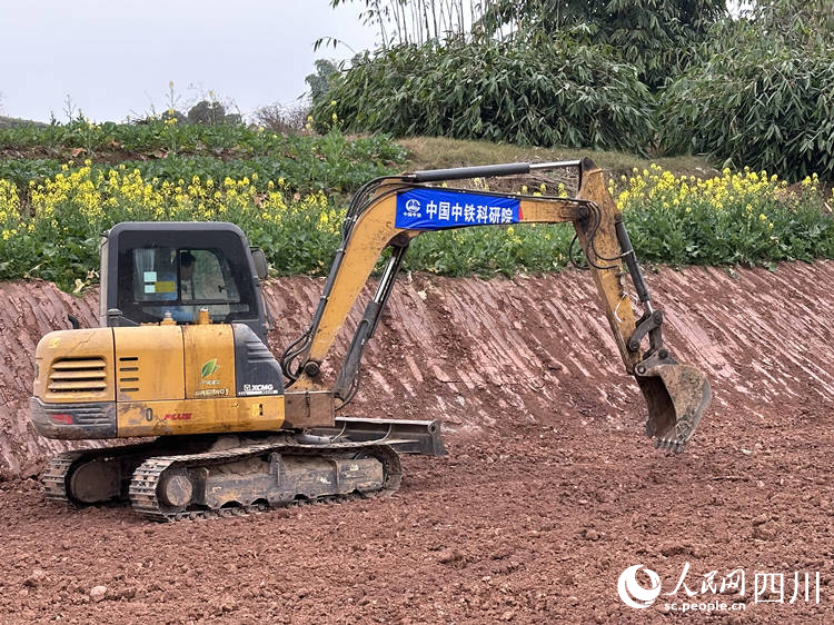 施工現場。人民網記者 王波攝