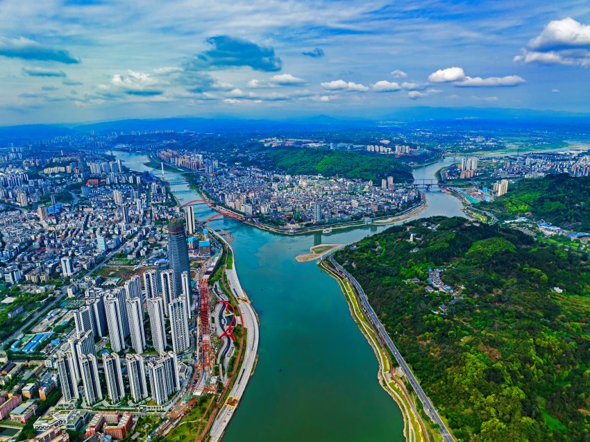 航拍宜賓城市風貌。宜賓市委宣傳部供圖