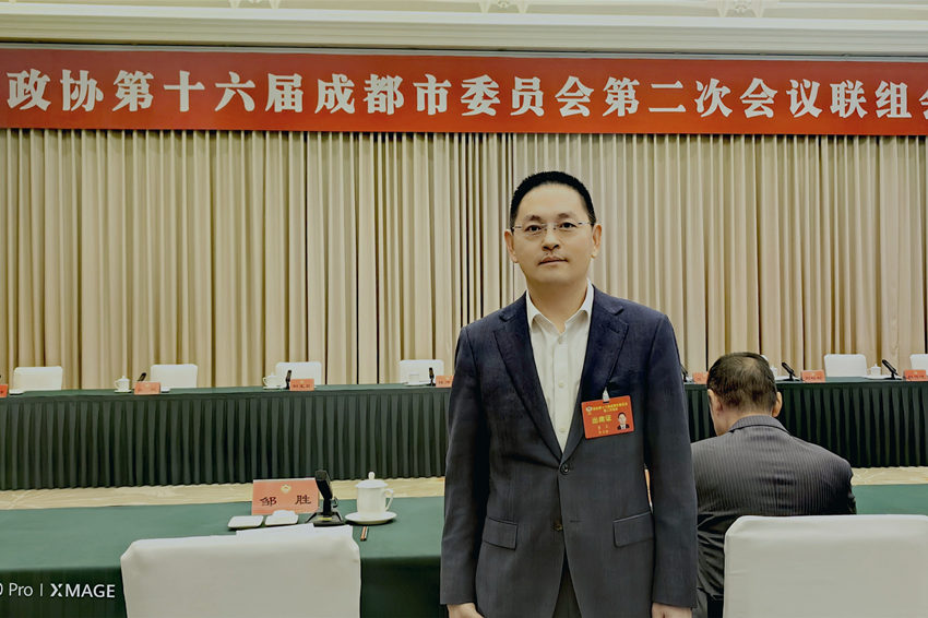 市政協常委、民建成都高新區總支主委蒲虎。受訪者供圖