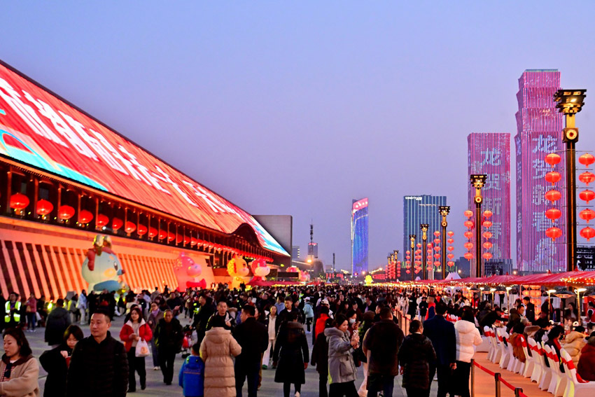 天府新區紅燈照。天府新區融媒體中心供圖