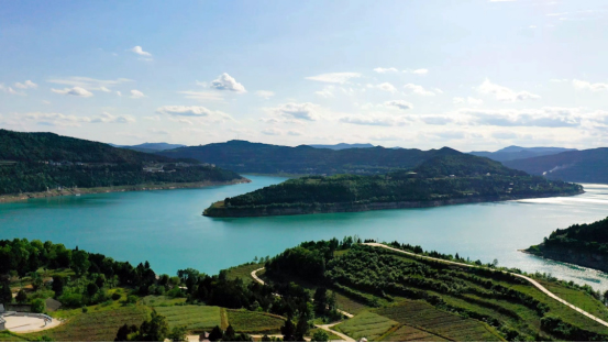 亭子湖現代農業園區一隅。蒼溪縣委宣傳部供圖