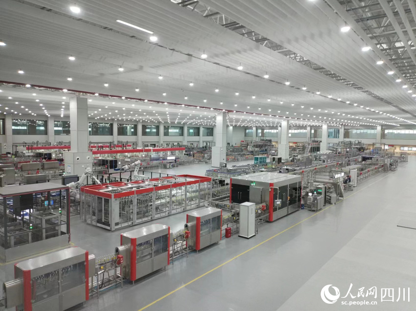 智能包裝車間。人民網記者 劉海天攝