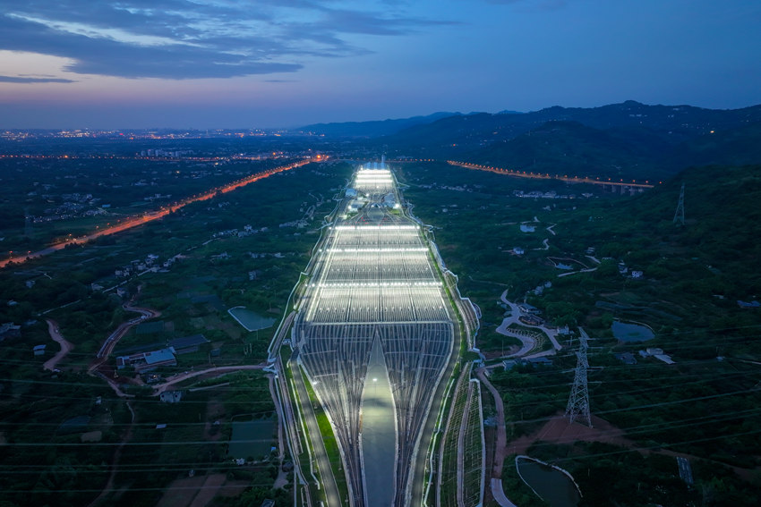 天府動車所。中國鐵路成都局成都動車段供圖