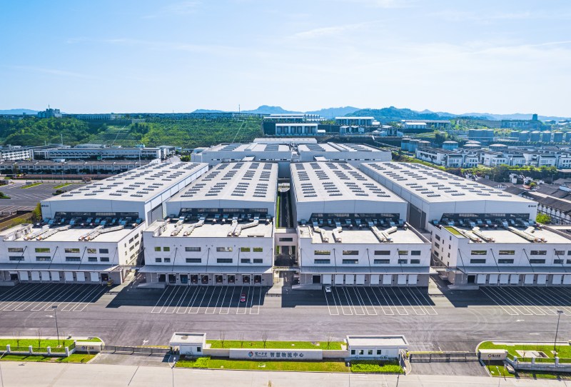 瀘州老窖智慧物流中心。瀘州老窖供圖