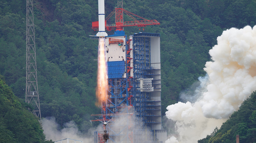 發射現場。西昌衛星發射中心供圖