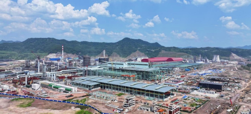 即將全面進行設備調試的方大達鋼異地搬遷項目。達州東部經開區供圖