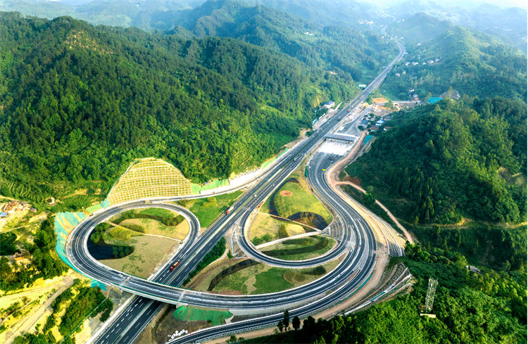 高竹互通。鄰水縣委宣傳部供圖