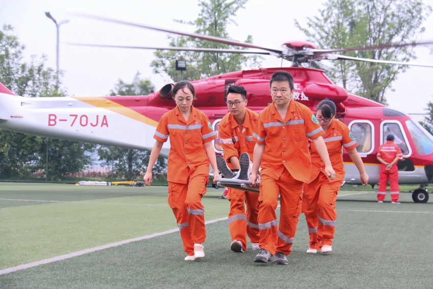 2020年1月18日瀘州市人民醫院開通直升機空中救援。瀘州市人民醫院供圖