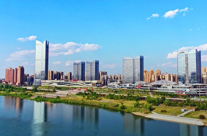 南充高坪加快建設“大城門戶、森林城市、活力高坪”