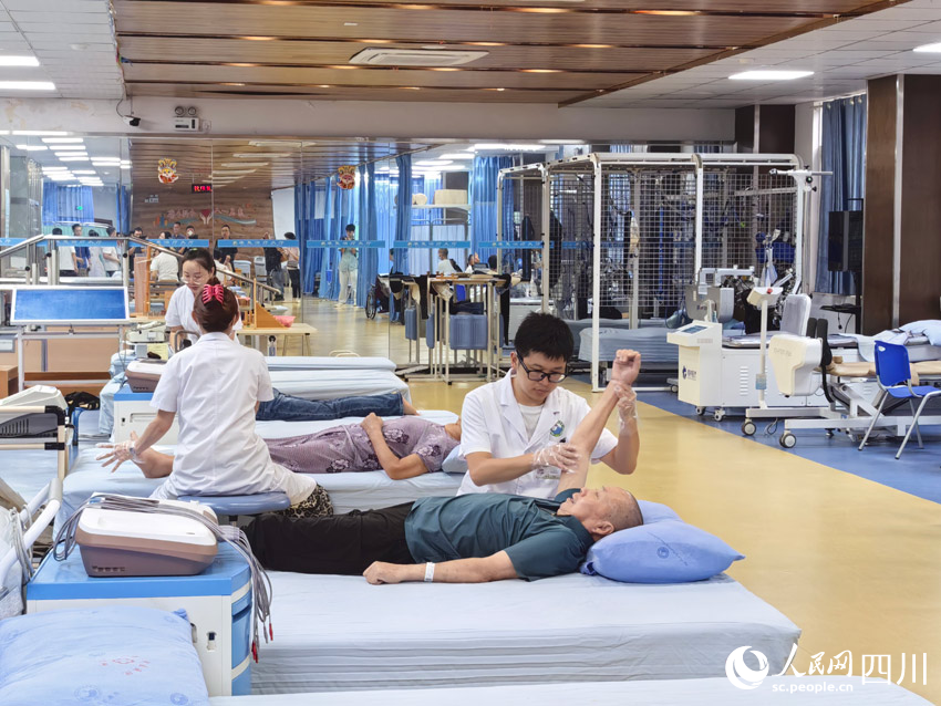 米易縣醫共體中醫康復中心。人民網記者 劉海天攝