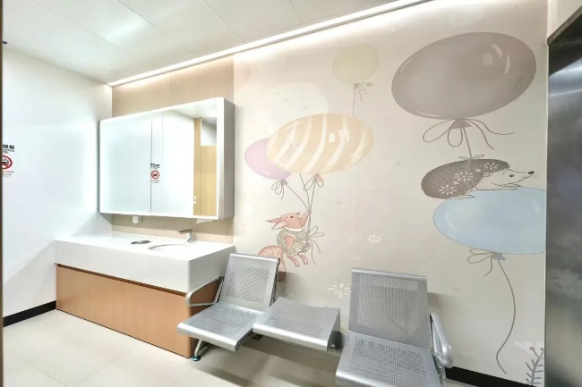 幸福大道站和資陽北站設置了母嬰室。成都軌道集團供圖