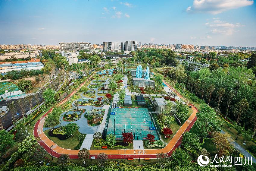 航拍成都市武侯區城鄉環境治理中心垃圾壓縮站項目。武侯融媒體中心 徐松攝