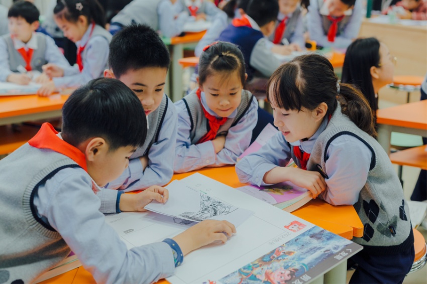 課堂實踐。成師附小供圖