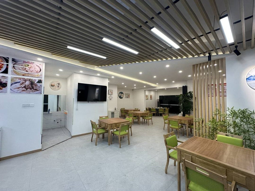 洪雅縣文塘社區助老餐廳雅康店。蒲訓訓供圖